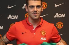 Valdes Harus Berambisi...