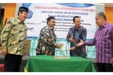Perguruan Tinggi Sikapi...
