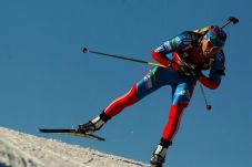 Dua Atlet Biatlon Pasrah...