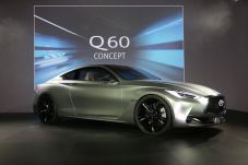 Infiniti Q60 Resmi Lepas...
