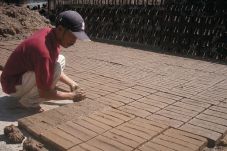 Musim Hujan, Perajin...