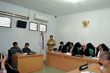 Tiga PTS Digugat ke...