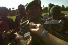 ISIS Latihan Perang...