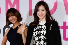 Sulli dan Luna Hadiri...