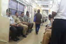 Berkunjung ke Jakarta,...