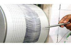 Gempa 5,2 SR Guncang...