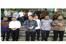 Kabinet Kerja Kumpul...