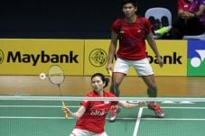Praveen/Debby Sukses...
