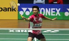 Pemain Malaysia Kepung...
