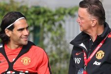 Hubungan van Gaal-Falcao...