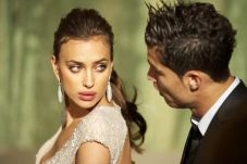 Irina Shayk Tegaskan...