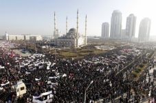 Pentolan Chechnya Anggap...