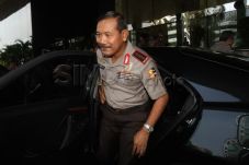 Plt Kapolri Berikan...