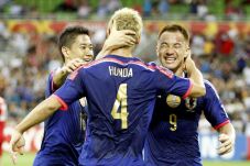 Jepang Lolos Sempurna...