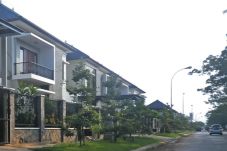 Untung Rugi Beli Rumah...