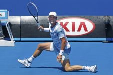 Habis Tunangan, Berdych...