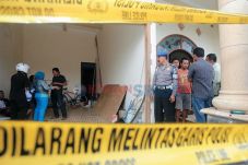 Dibunuh dalam Rumah,...