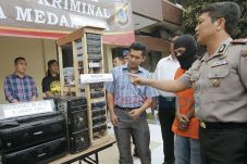 Rumah Pengganda Film...