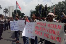 Aktivis Ditembak, Koalisi...