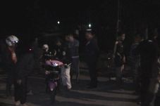 Geng Motor Serang Rumah...