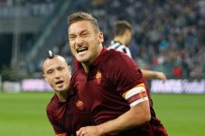 10 Pemain Paling Loyal...
