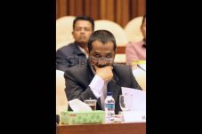Abraham Samad Dinilai...