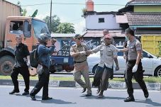 Belasan Gepeng Ditangkap
