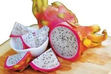 Menilik Manfaat Buah...