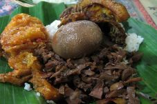 Kuliner Indonesia Diperkenalkan...