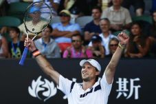 Kalahkan Federer, Petenis...