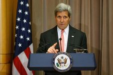 Kerry: Rusia Harus Hentikan...