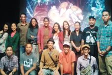 Film Bisu yang Sindir...