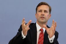 Jerman Desak Separatis...