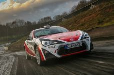Mobil Rally GT86 CS-R3...