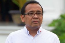 Mensesneg: Belum Ada...