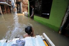 Bekasi Siagakan 38 Pompa...
