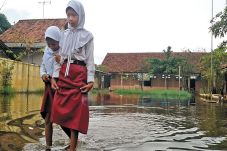 Jelang UN, Sekolah Khawatir...