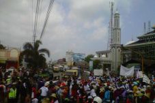 Protes Kebijakan Menteri...