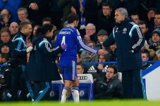 Cedera Hamstring, Fabregas...