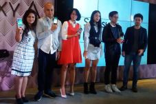 Samsung Galaxy A3 dan...