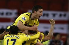 Spurs Tantang Chelsea...