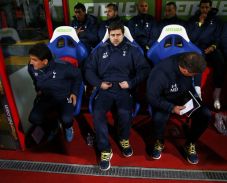 Pochettino : Spurs Harus...