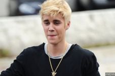 Sering Arogan, Justin...