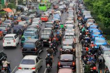 Wacana Mobil Masuk Busway...