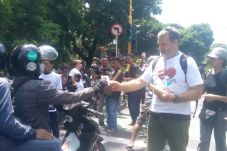 LSM Australia Bagikan...