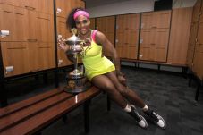 Serena Ragu Lampaui...