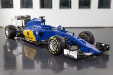 Buang Sial, Sauber Lepas...