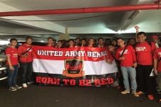 Fans United Merahkan...