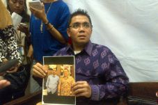 Politikus PDIP Beber...