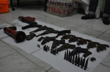 Sisir Sungai Siak, Polisi...